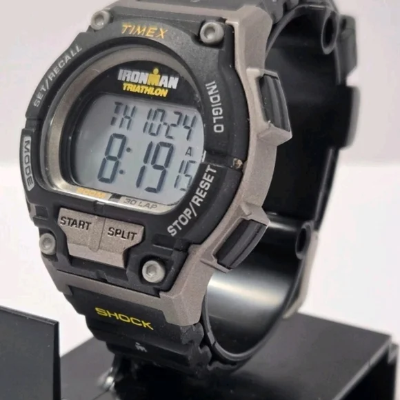 Timex IRONMAN Endure Shock 30 Lap Watch, T5K195, BRAND NEW WITH BOX AND TAGS!! - Picture 2 of 10